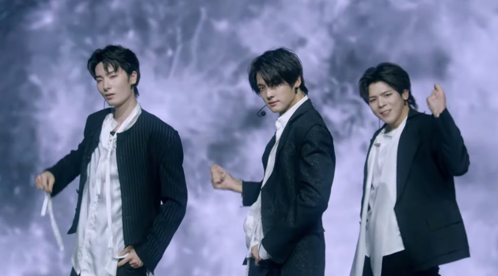 Cold Moon performance